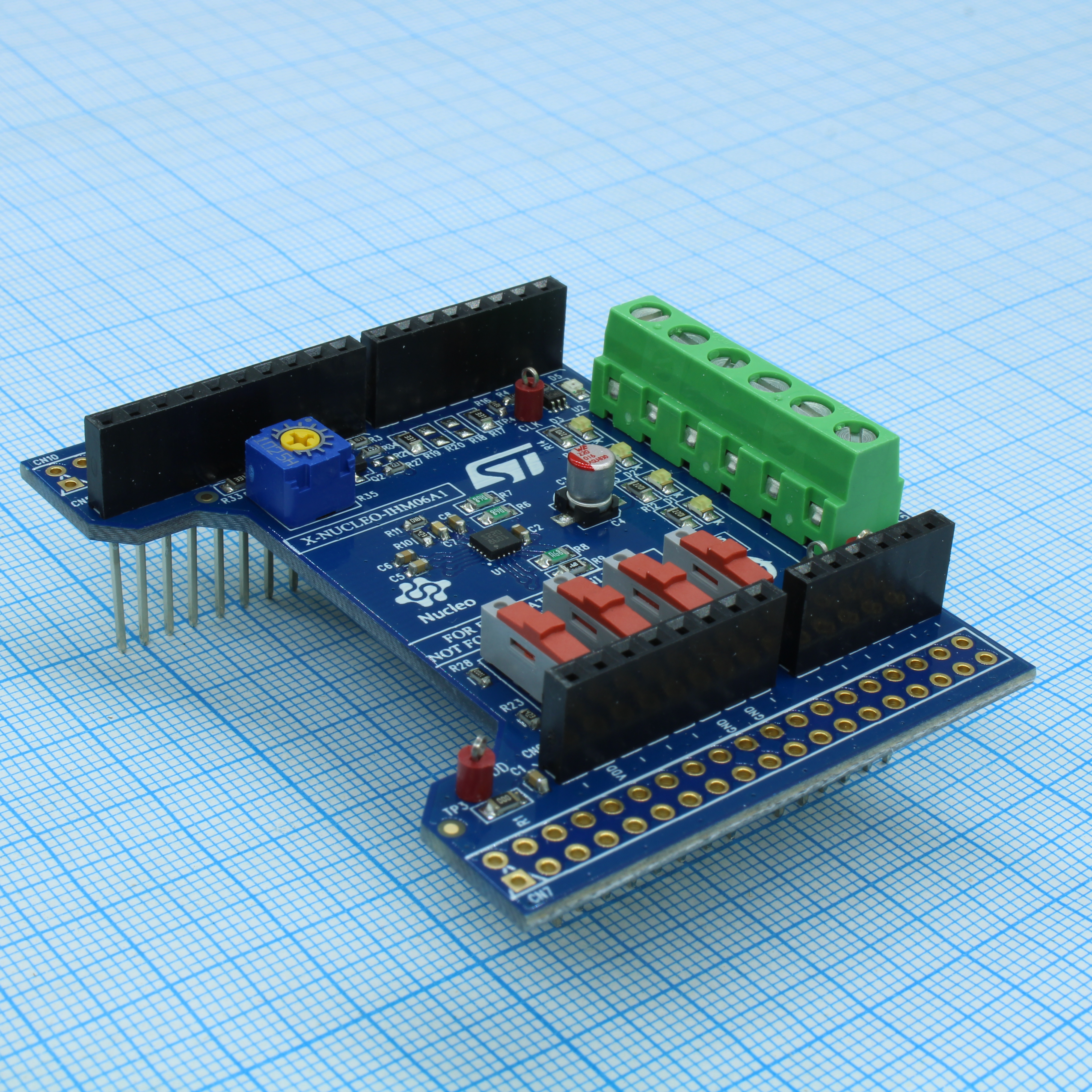 X-NUCLEO-IHM06A1