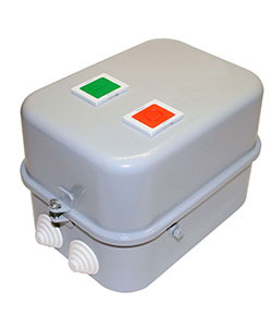 ПМ12-040260 У3 В, 220В, 1з,40А,нереверс.,с реле 28,0-40,0А,в корпусе IP40, с кн.ПУСК+СТОП+R  (ЭТ)