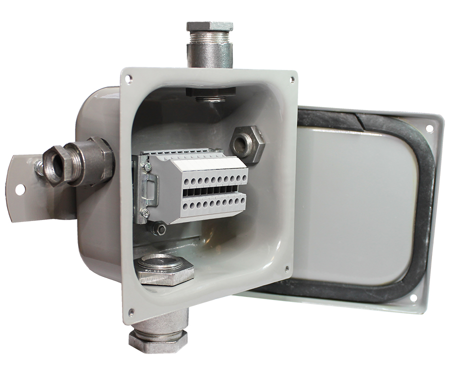 У-614 У2, 10 клемм, IP65, (металлические вводы)